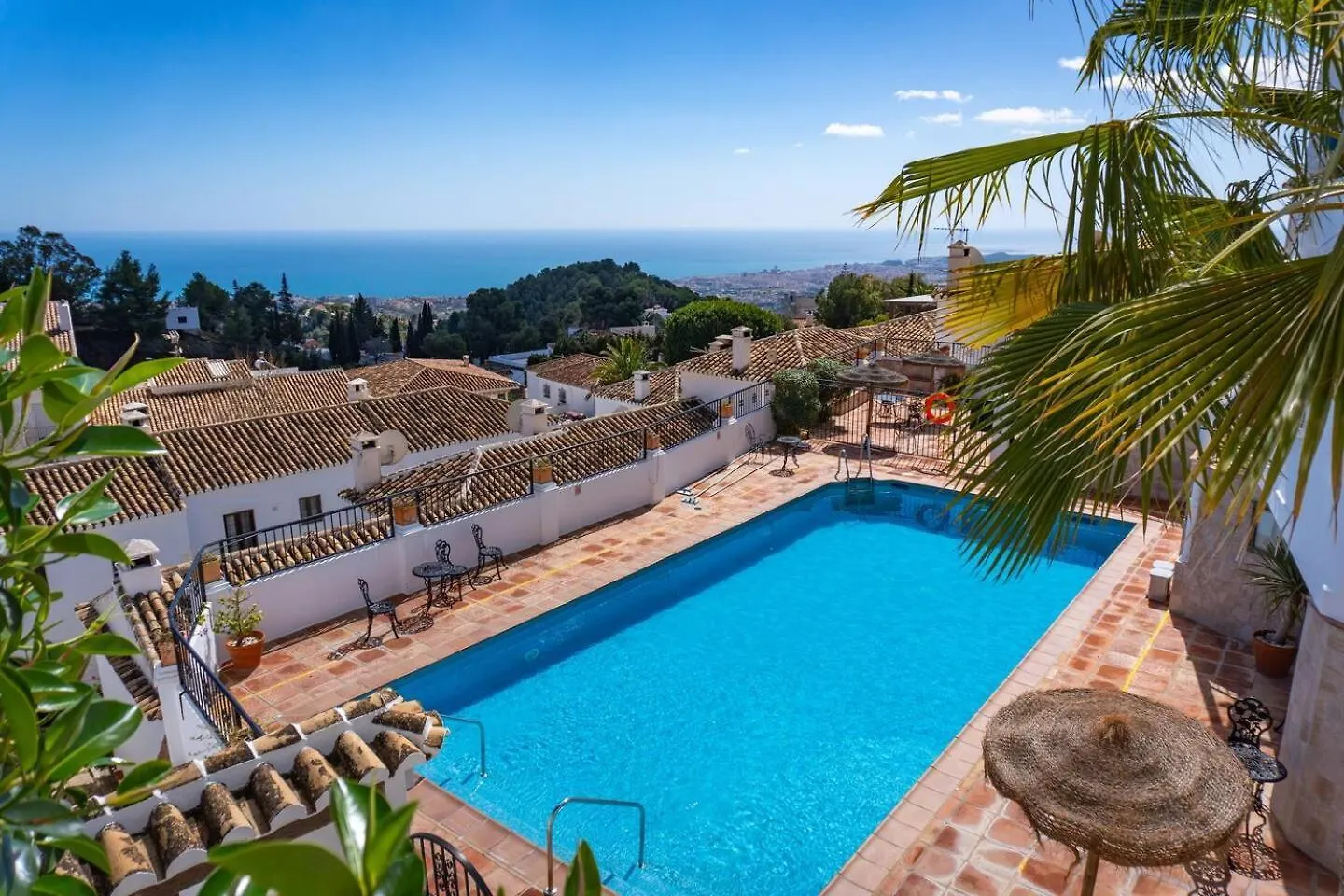 Idyllic Townhouse With Scenic Views Mijas Pueblo Βίλα 0*,