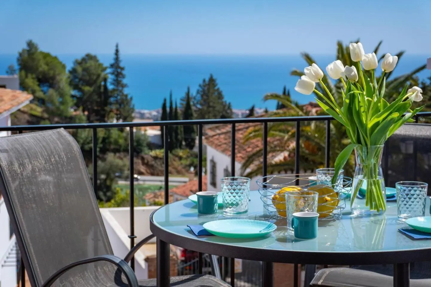 Idyllic Townhouse With Scenic Views Mijas Pueblo Villa